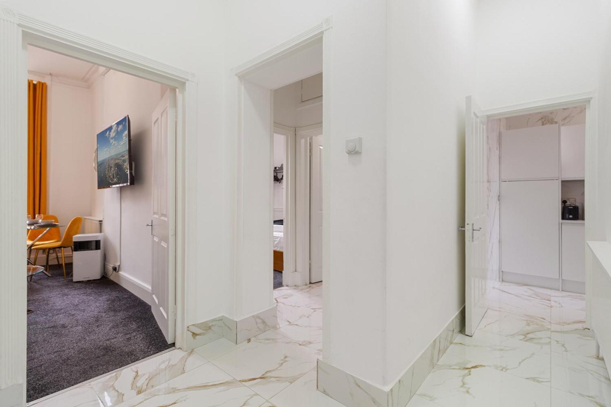 Oxford Street Chic Retreat - Unparalleled Elegance And Urban Comfort! Gc1 London Exteriör bild